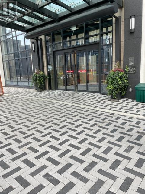 Photo - 9 Mabelle Ave Unité 2921