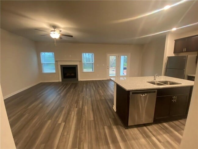Photo - 5836 Hackberry Ln