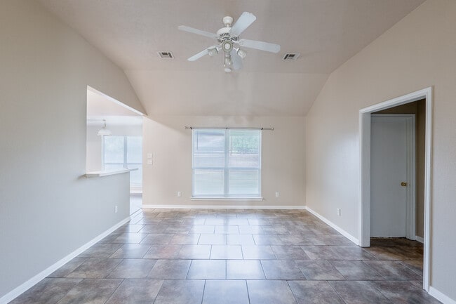 Photo - 3512 Wild Plum St