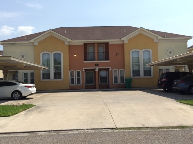 Building Photo - 1306 W Kiwi Unit 3 Rental