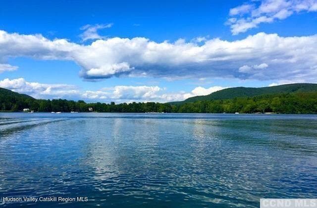 Photo - 105 McNamee Rd