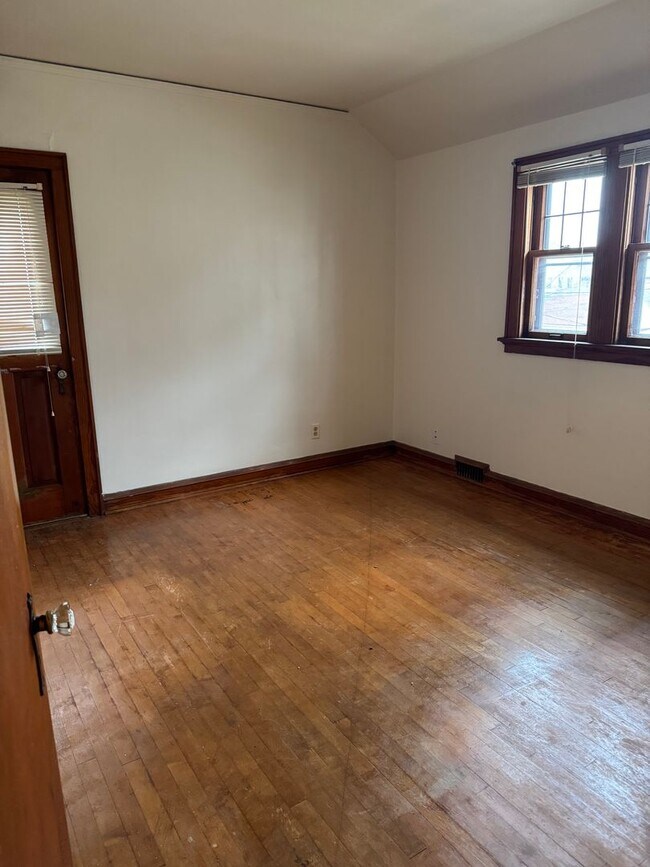 Photo - 3937-3939 N. 40th St. Unidad 3939-Upper