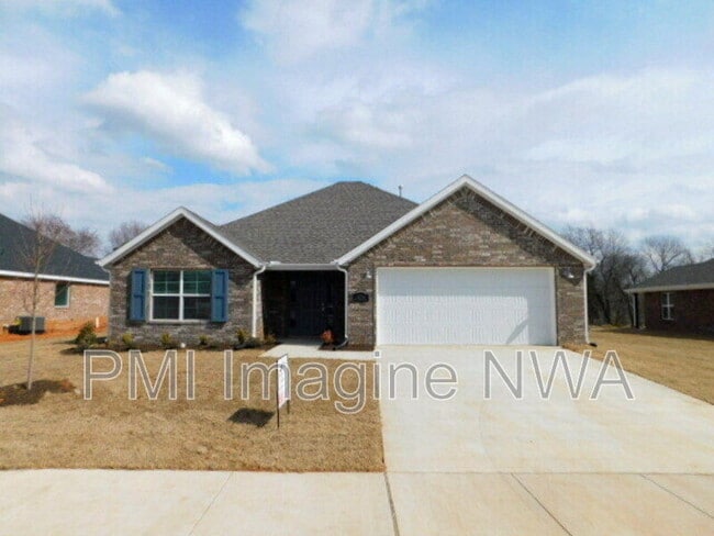 Building Photo - 474 N Yona Ln
