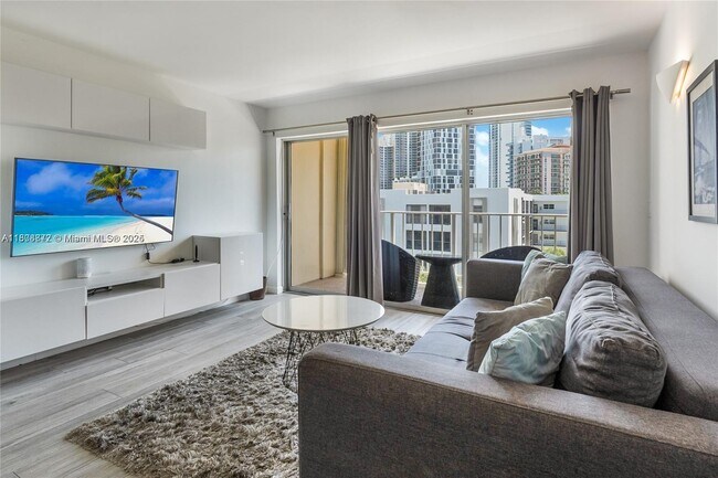 Photo - 200 178th Dr Unidad 606