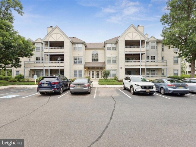 Building Photo - 204 Salem Ct Unit 3 Rental