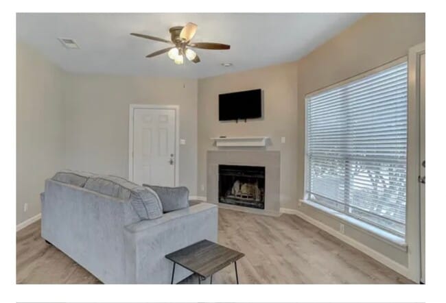 Building Photo - 2116 Tanglewood Blvd Unit B1006 Rental