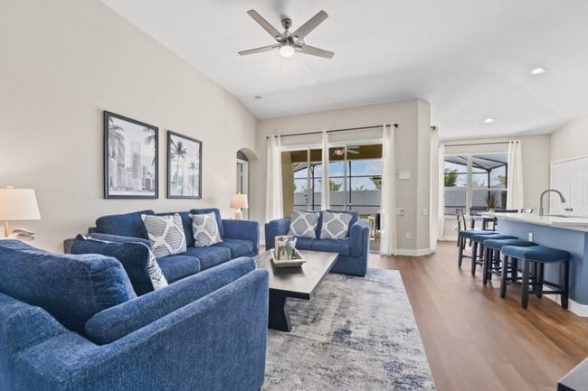 Photo - 8022 King Palm Cir Unit ID1290670P