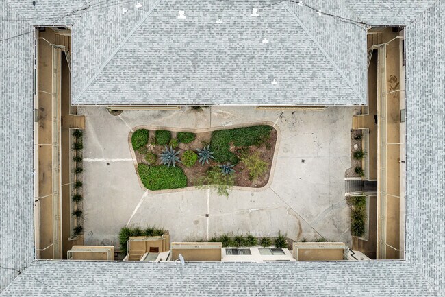 Patio - Baldwin Hills Apartment Living – Convenient, Connected, Comfortable!