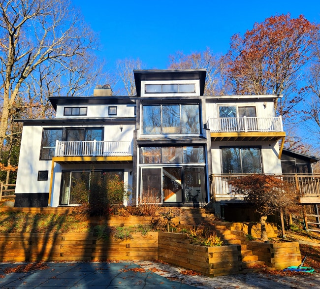 Building Photo - 41 Breeds Hill Pl Rental