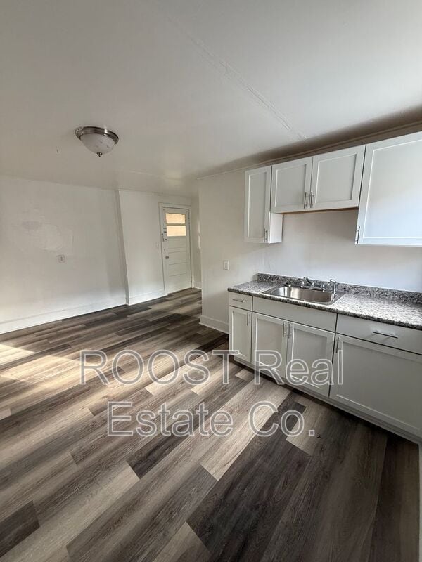 Photo - 124 S Chillicothe St