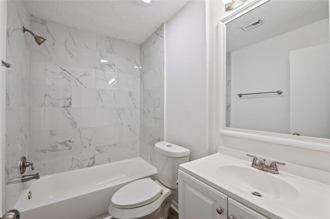 Photo - 2906 Heatherwood Dr