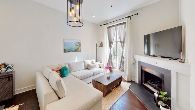 Photo - 2058 Atherton Heights Ln