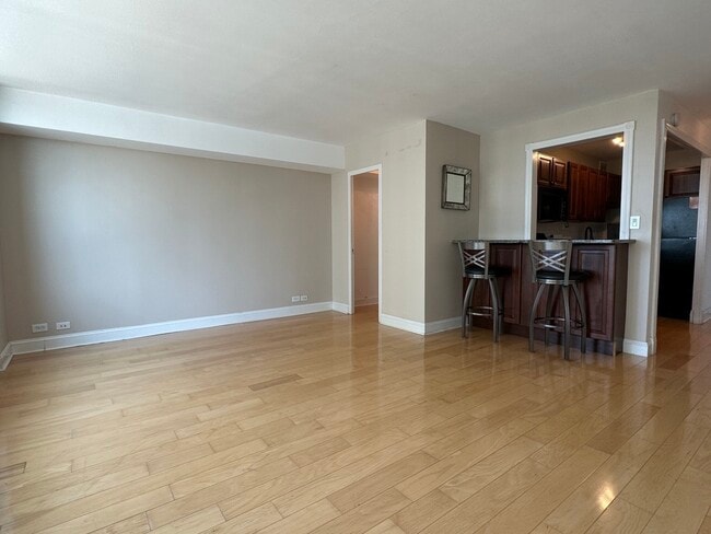 Photo - 3600 N Lake Shore Dr Unit 1504