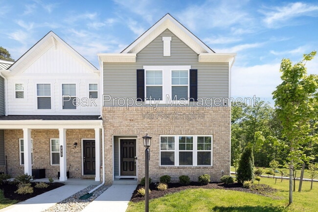 Photo - 225 Greenpark Rd