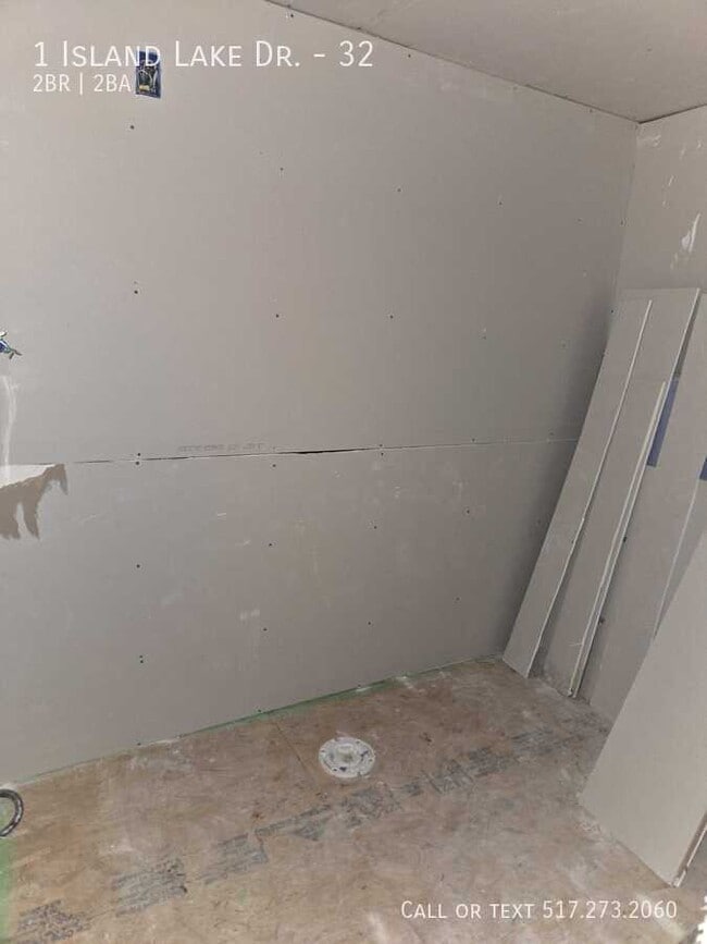 Photo - 2 Bed Mobile Home - Handyman Special