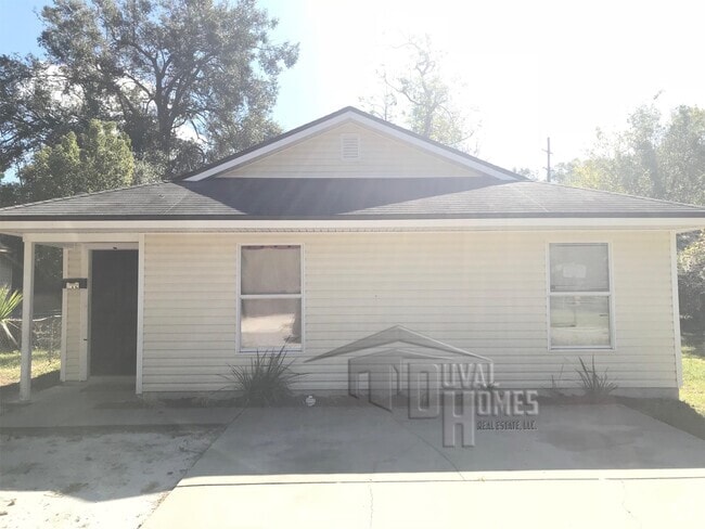 Building Photo - 212 W 38th St Rental