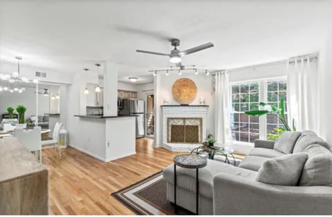 Building Photo - 5626 Preston Oaks Rd Unit 51D