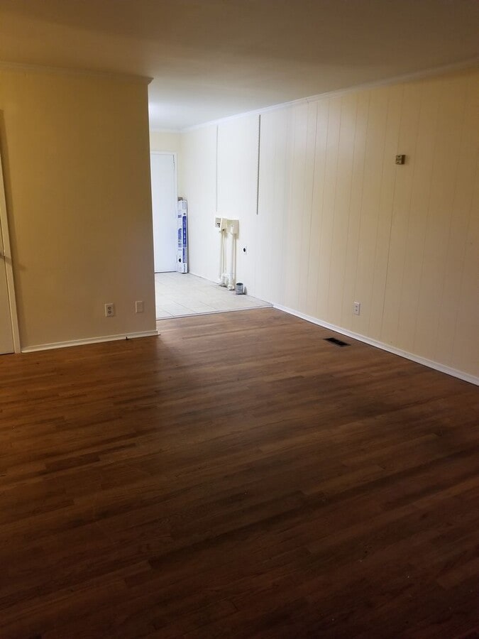 Photo - 1617 Old Oxford Rd Unidad Old Oxford A