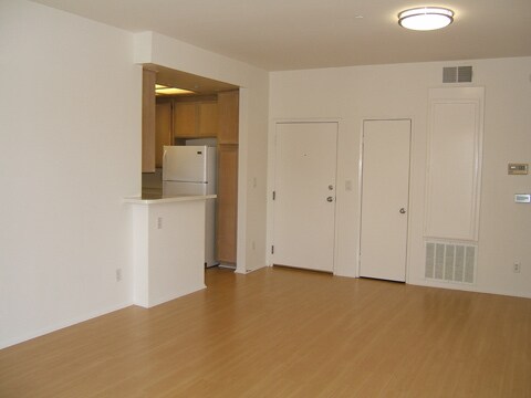 Photo - 11660 Mayfield Ave