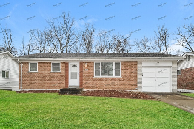 Building Photo - 118 Martigney Dr