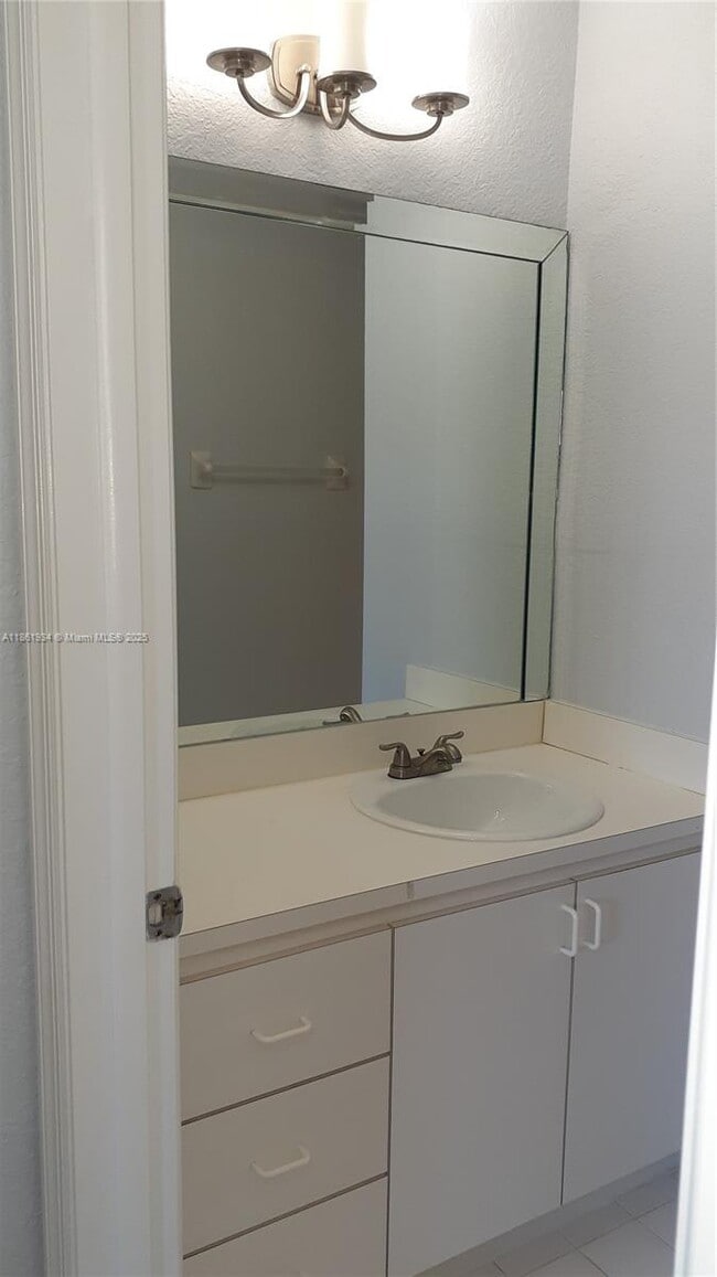 Photo - 7640 NW 182nd Ter Unit 108