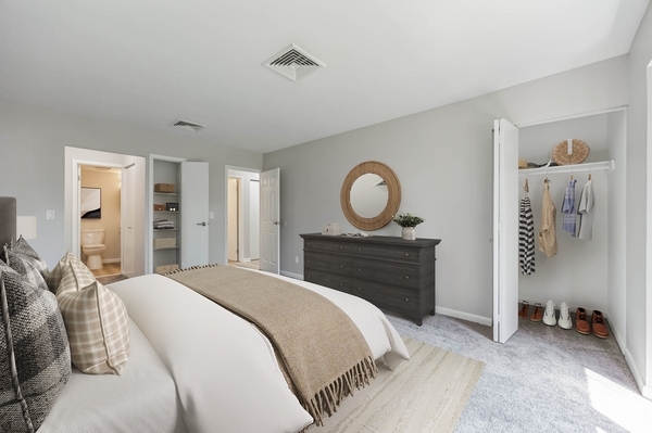 Photo - Eagle Rock Apartments at Mohegan Lake