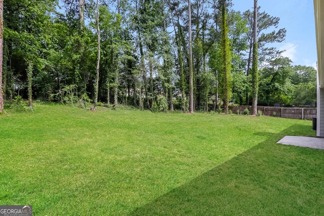 Photo - 1947 Valley Woods Dr