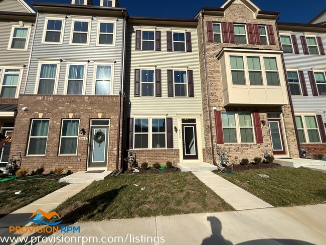 Photo - 8044 Big Roundtop Rd Townhome