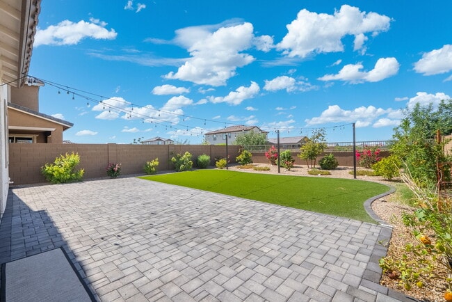Photo - 3110 E Hayfield Way