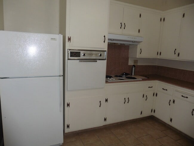 Photo - 2220 Park Ave