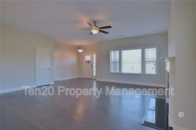Photo - 128 Lee Rd