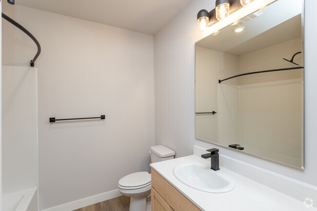 Blacksmith - Bathroom - The District Lofts