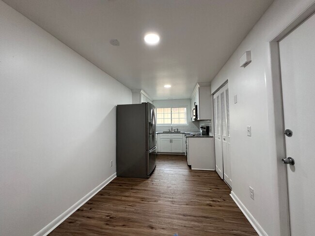 Photo - ** Coming Soon** Sandalwood Pool Home