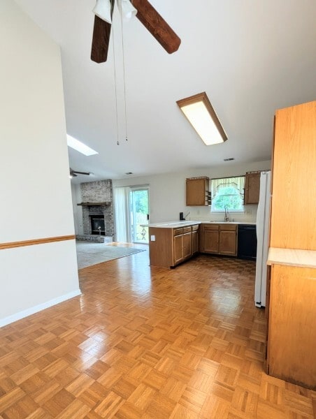 Photo - 278 Longfellow Ln
