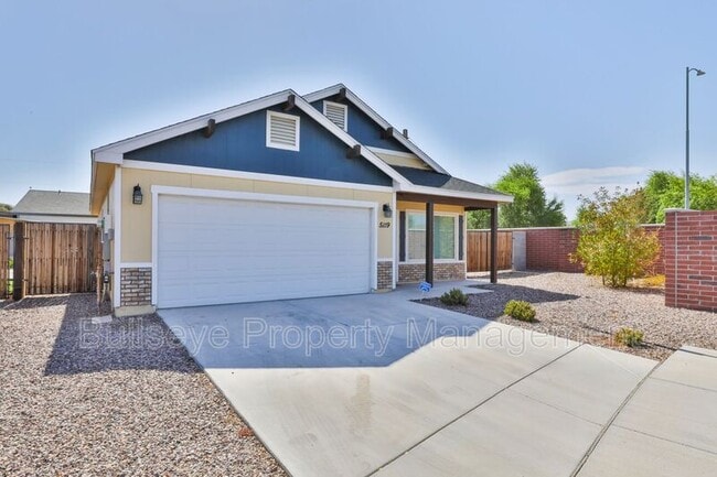 Building Photo - 5119 S 11th Pl