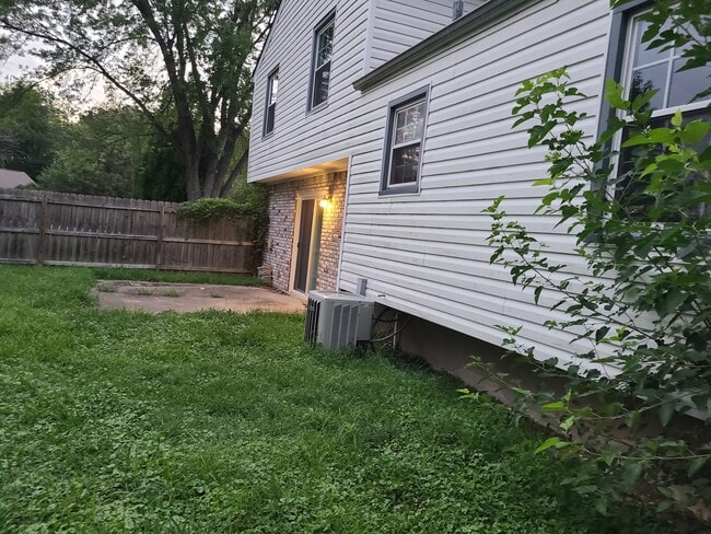 Photo - 6604 Birchline Blvd