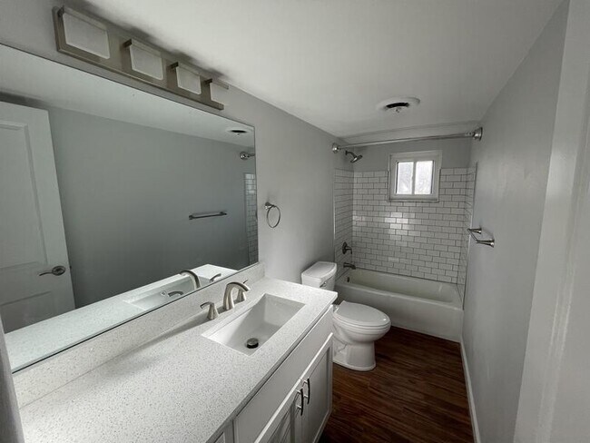 Photo - 3457 Evergreen Rd Unidad APT 202