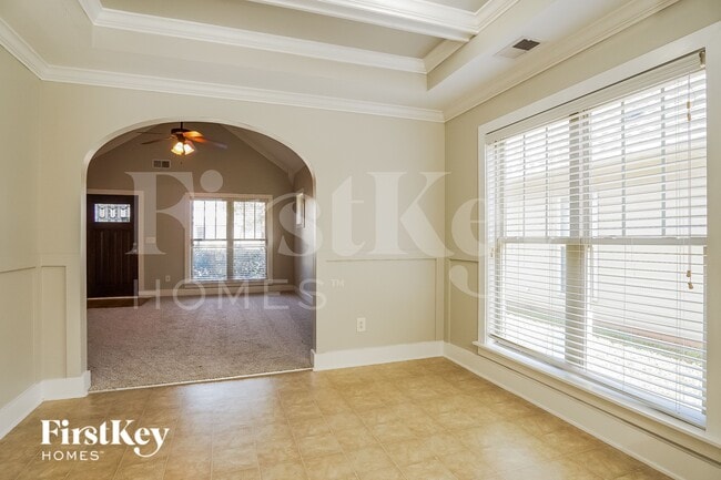 Photo - 152 Moss Stone Ln