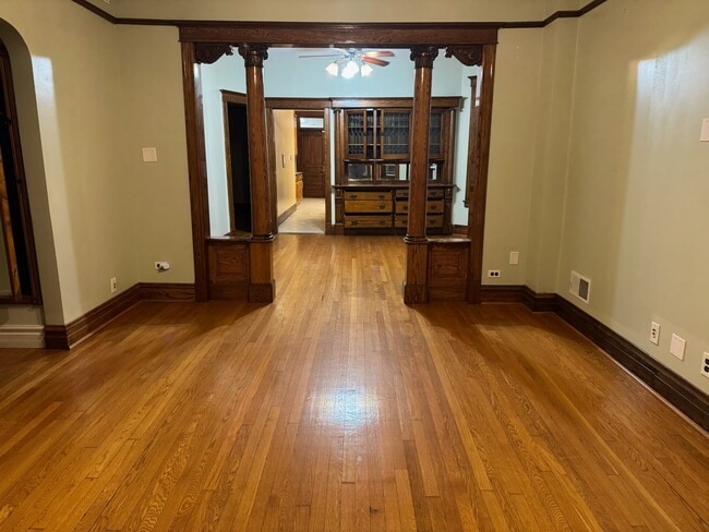 Dining Rm - 3248 W Evergreen Ave Unit First Floor