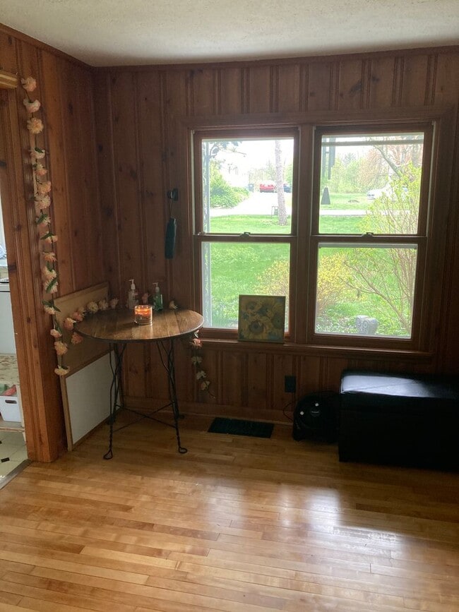 Photo - 3 bedroom, 1 bath House: Available August ...