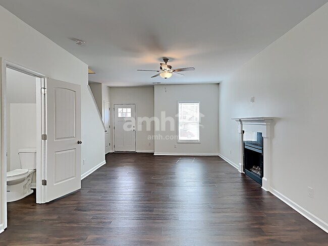 Photo - 1009 Fieldmere Place