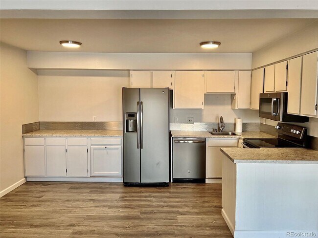 Kitchen - 5995 W Hampden Ave Unit A7