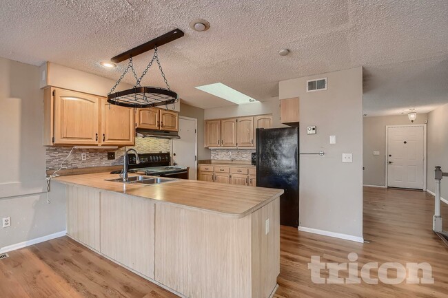 Photo - 18373 E Arkansas Ave