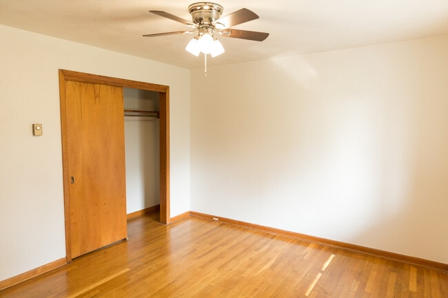 Photo - 1 Fincher Ln