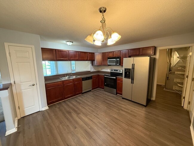 Photo - 3921 Stanton Hall Pkwy