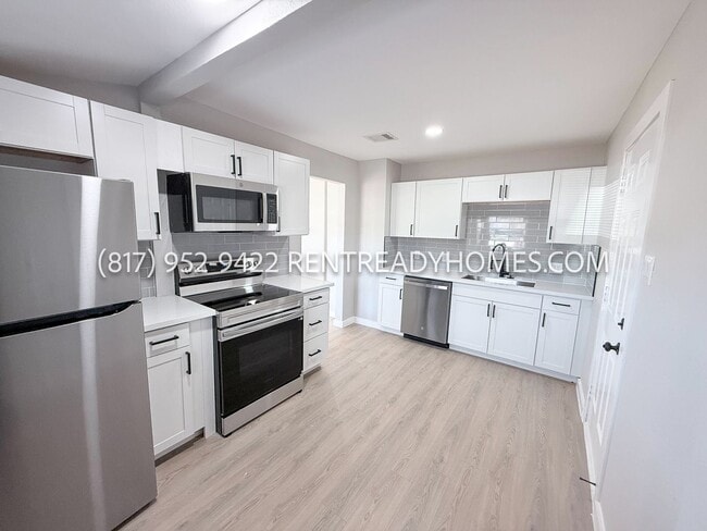 Photo - 1506 Eastway St