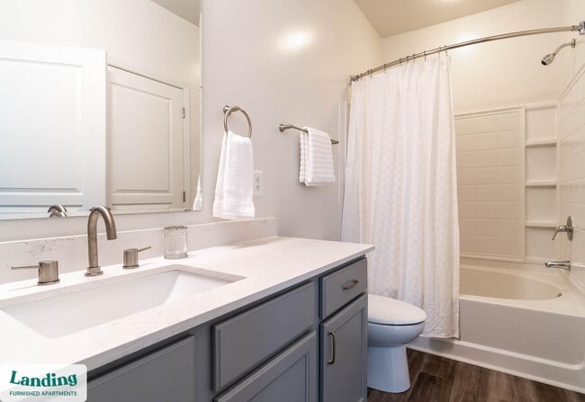 Photo - 1017 Umstead Hollow Pl Unidad 1107