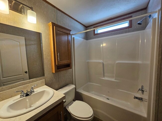 Photo - 119 Rodeo Dr