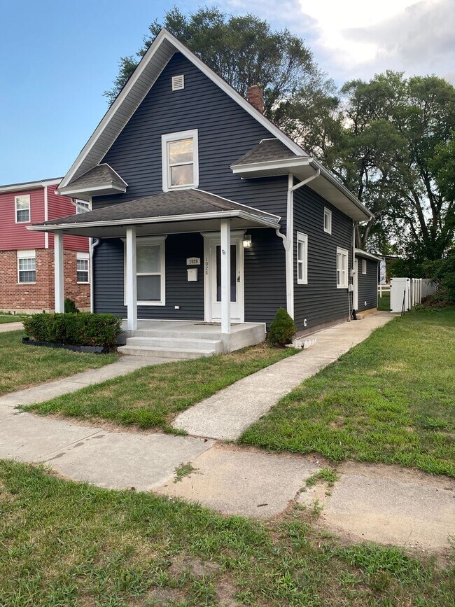 Photo - Beautiful new exterior on classic Harters Heights 4 bedroom (3 full baths) blocks from ND.