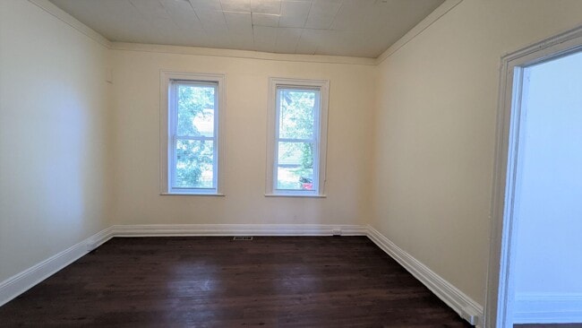 Photo - 523 W Grand Ave Unit A